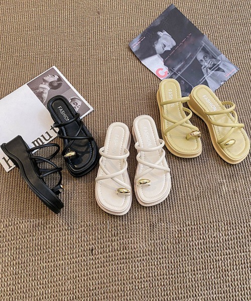 Miniministore(ミニミニストア)の「厚底 親指トングサンダル レディース美脚(サンダル・レディース・ブラック/アイボリー/クリーム・23.5cm/24.5cm/24.0cm/22.5cm/23.0cm)」の6枚目の写真