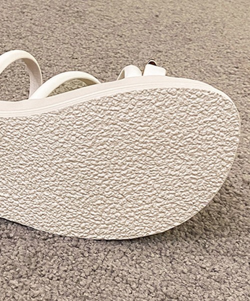 Miniministore(ミニミニストア)の「厚底 親指トングサンダル レディース美脚(サンダル・レディース・ブラック/アイボリー/クリーム・23.5cm/24.5cm/24.0cm/22.5cm/23.0cm)」の12枚目の写真
