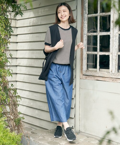 ikka(イッカ)の「ノーカラーサイドスリットジレ(ベスト・レディース・ベージュ/ブラック・L/M/S)」の20枚目の写真