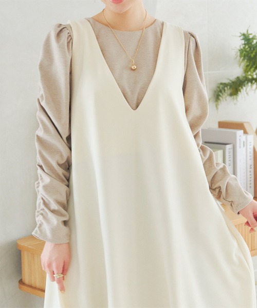 KOBE LETTUCE(コウベレタス)の「袖ギャザーブラウス(シャツ/ブラウス・レディース・ベージュ/オフホワイト/チャコールグレー・M)」の7枚目の写真