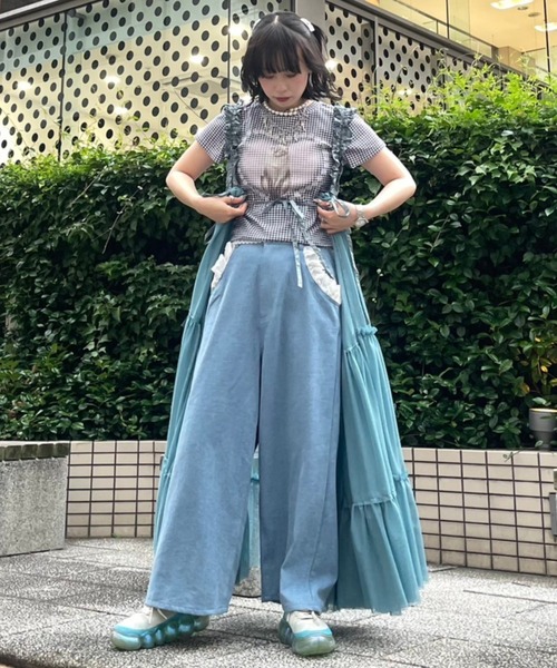 Candy Stripper（キャンディストリッパー）の「FRILL DENIM パンツ（デニムパンツ・レディース・インディゴブルー/ライトインディゴブルー・2）」の15枚目の写真