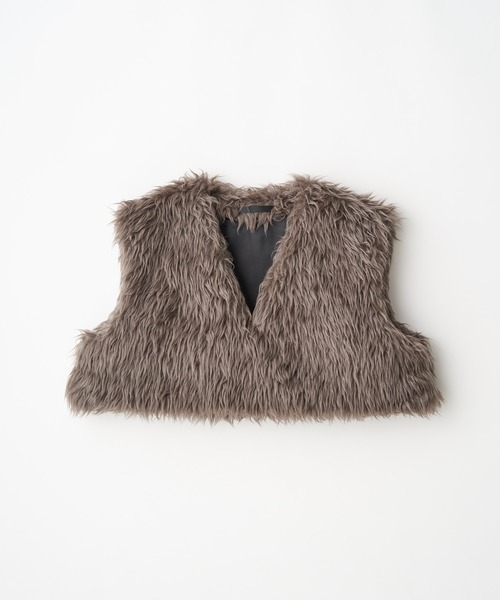 juha（ユハ）の「FUR CROPPED VEST（ベスト）」 - WEAR