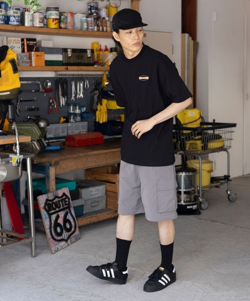 PBLIM(ページボーイリム)の「PBLIM / NYメトロT(Tシャツ/カットソー・レディース・ブラック/イエロー/オフホワイト・LARGE/MEDIUM)」の5枚目の写真