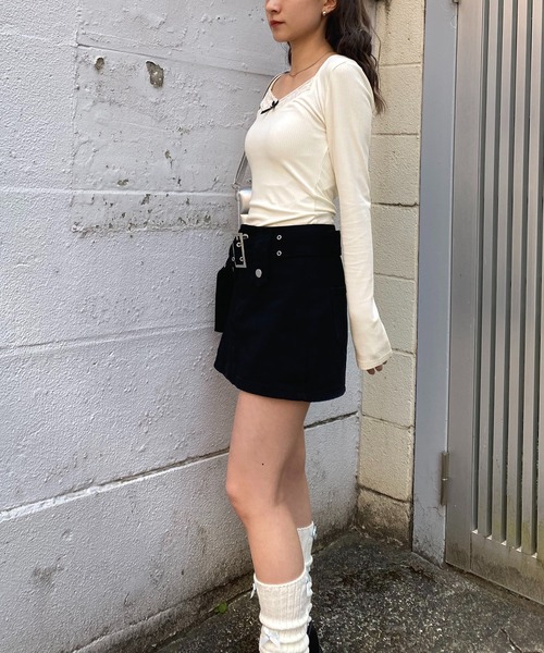 NANEA(ナネア)の「フロントリボンカットソー(Tシャツ/カットソー・レディース・アイボリー/グレー・SMALL/MEDIUM/LARGE/X-LARGE)」の9枚目の写真