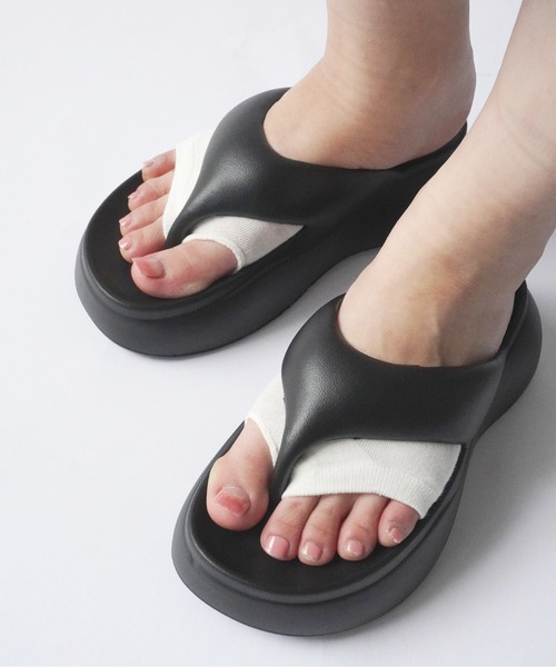 Port(ポート)の「【 Jelly moo / ジェリームー 】 カラー トングソックス / つま先ソックス #(ソックス/靴下・レディース・ブラック/グレー/ブルー/ホワイト/グリーン/ブラウン/ピンク/イエロー/オレンジ・FREE)」の2枚目の写真