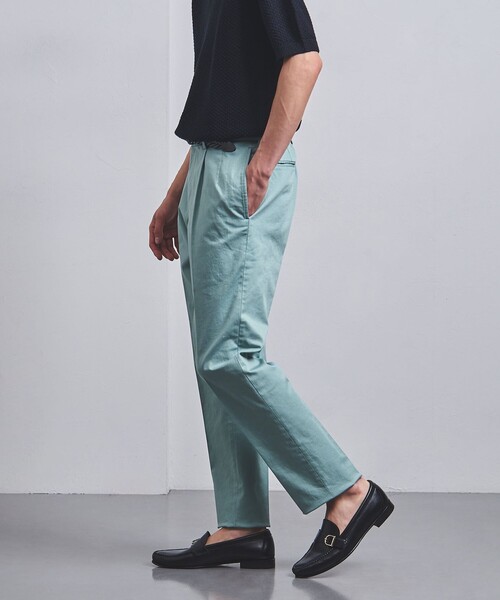UNITED ARROWS（ユナイテッドアローズ）の「ワッシャー ツイル リラックス テーパード 1プリーツ パンツ（その他パンツ・メンズ・ベージュ/ネイビー/ターコイズブルー・44/46/48/50/52）」の4枚目の写真