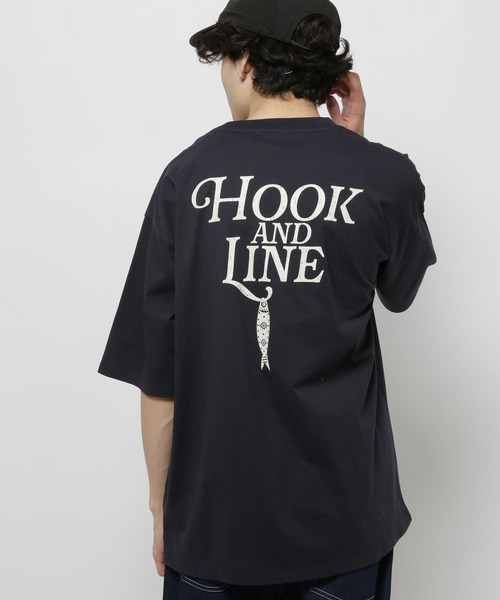niko and...(ニコアンド)の「【CITY CREEK】プリントTシャツ2(Tシャツ/カットソー・メンズ・イエロー系その他/オフホワイト/ナチュラル/ダークブルー・MEDIUM/LARGE)」の3枚目の写真