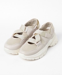 【スタイルアップシューズ】柔らか厚底スニーカー