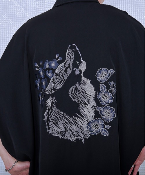 Ellno Loset(エルノロゼット)の「【HI】ウルフ刺繍モモンガシャツ(シャツ/ブラウス・メンズ・ブラック/オフホワイト・MEDIUM/LARGE)」の7枚目の写真