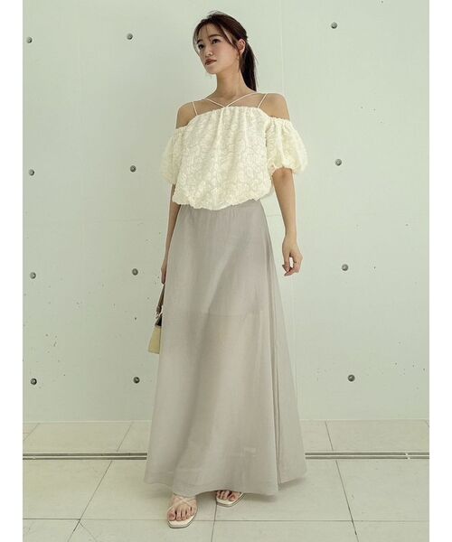 dazzlin（ダズリン）の「オフショルジャカードトップス（シャツ/ブラウス・レディース・オフホワイト/ブルー/ブラック・FREE）」の14枚目の写真