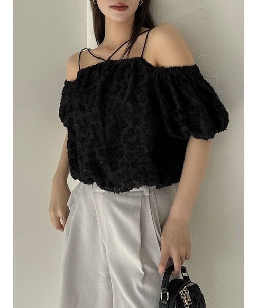 dazzlin（ダズリン）の「オフショルジャカードトップス（シャツ/ブラウス・レディース・オフホワイト/ブルー/ブラック・FREE）」の18枚目の写真