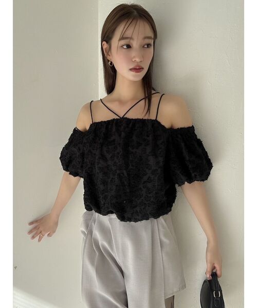 dazzlin（ダズリン）の「オフショルジャカードトップス（シャツ/ブラウス・レディース・オフホワイト/ブルー/ブラック・FREE）」の19枚目の写真