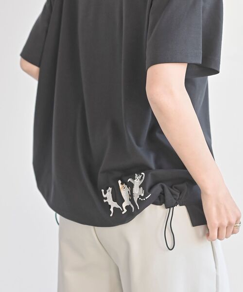 rps(アールピーエス)の「ブラブラキャット裾ドロストTシャツ(Tシャツ/カットソー・レディース・ホワイト系その他2/ホワイト系その他3/オフホワイト/チャコールグレー/グレー系その他2・フリー)」の7枚目の写真