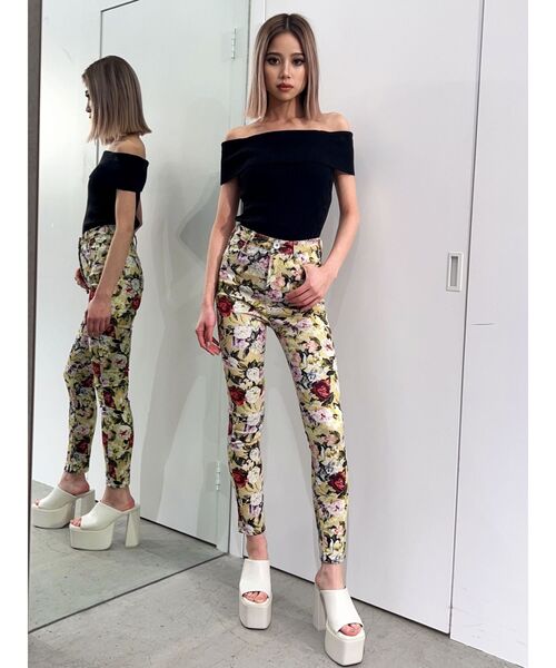 GYDA（ジェイダ）の「ハイウエスト stretchy カラーパンツ（その他パンツ・レディース・ライトグレー/その他1/ブラック・SMALL/MEDIUM/X-SMALL）」の5枚目の写真