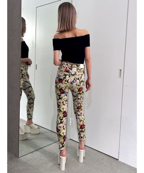 GYDA（ジェイダ）の「ハイウエスト stretchy カラーパンツ（その他パンツ・レディース・ライトグレー/その他1/ブラック・SMALL/MEDIUM/X-SMALL）」の6枚目の写真