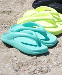 adamsJUGGLER（アダムスジャグラー）の「M/W V.Sサンダル（サンダル）」