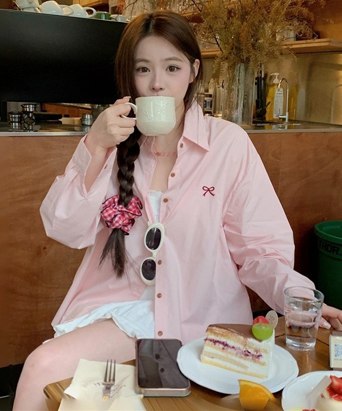 Mayree(メイリー)の「【Mayree】ワンポイント リボン シャツ(シャツ/ブラウス・レディース・イエロー/ホワイト/ピンク・FREE)」の3枚目の写真