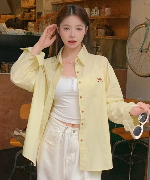 Mayree(メイリー)の「【Mayree】ワンポイント リボン シャツ(シャツ/ブラウス・レディース・イエロー/ホワイト/ピンク・FREE)」の9枚目の写真