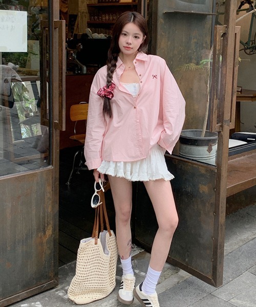 Mayree(メイリー)の「【Mayree】ワンポイント リボン シャツ(シャツ/ブラウス・レディース・イエロー/ホワイト/ピンク・FREE)」の15枚目の写真