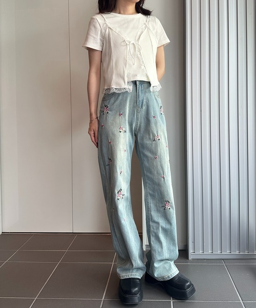 solleim（ソルレム）の「フラワー刺繍セミワイドデニム（デニムパンツ・レディース・ブルー/サックスブルー・S/M）」の4枚目の写真
