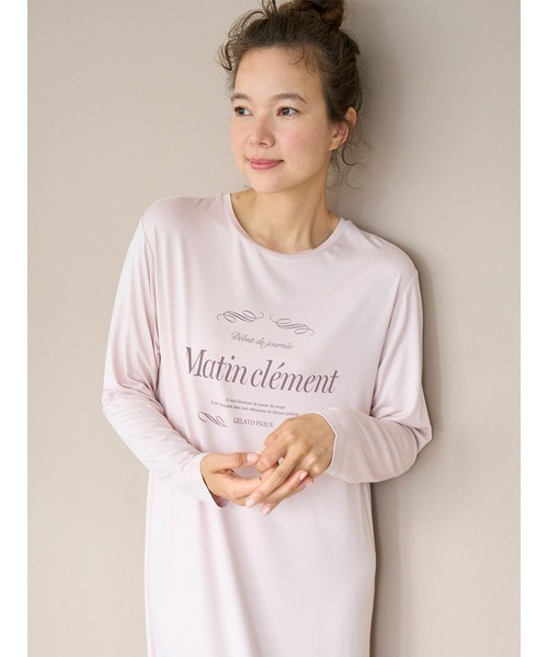 gelato pique(ジェラートピケ)の「フレンチレーヨンロゴワンピース(ルームワンピース・レディース・ダークグレー/ピンク/オフホワイト・FREE)」の10枚目の写真