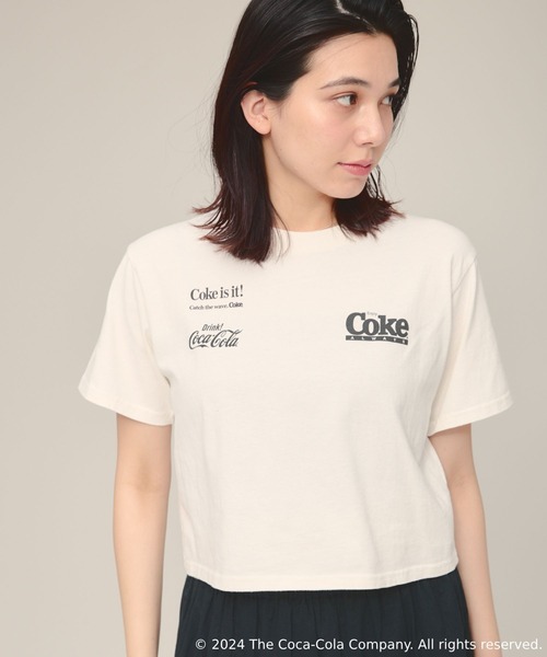 eL(エル)の「【eL】 Coca-Cola Tee/130948(Tシャツ/カットソー・レディース・オフホワイト/スミクロ・FREE)」の2枚目の写真