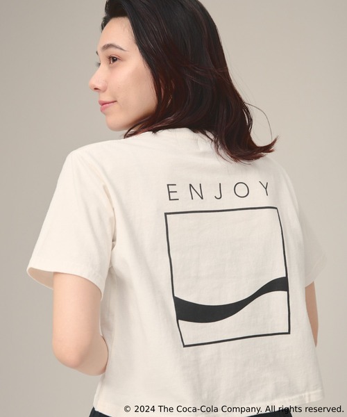 eL(エル)の「【eL】 Coca-Cola Tee/130948(Tシャツ/カットソー・レディース・オフホワイト/スミクロ・FREE)」の6枚目の写真