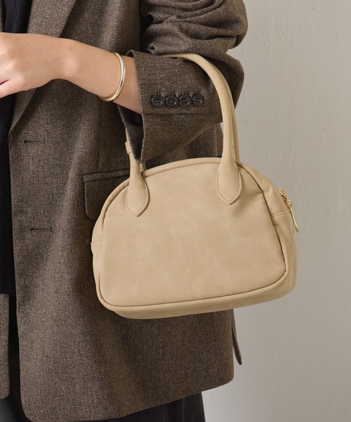 PAPILLONNER（パピヨネ）の「ミディアムボストン（ボストンバッグ・レディース・シルバー/ベージュ・FREE）」の2枚目の写真