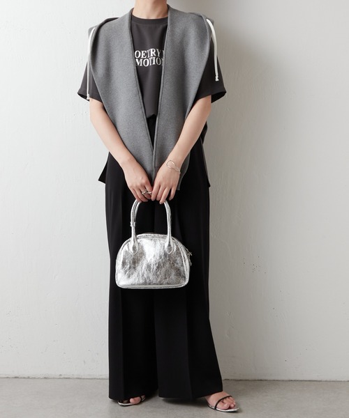 PAPILLONNER（パピヨネ）の「ミディアムボストン（ボストンバッグ・レディース・シルバー/ベージュ・FREE）」の3枚目の写真