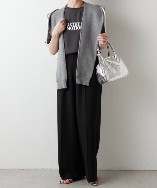 PAPILLONNER（パピヨネ）の「ミディアムボストン（ボストンバッグ・レディース・シルバー/ベージュ・FREE）」の7枚目の写真