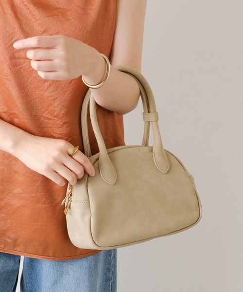 PAPILLONNER（パピヨネ）の「ミディアムボストン（ボストンバッグ・レディース・シルバー/ベージュ・FREE）」の9枚目の写真