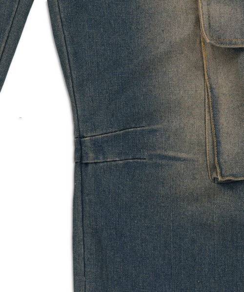 SPINNS（スピンズ）の「【ユニセックスで着用可能】カーゴデニムパンツ（デニムパンツ・メンズ・ブルー/ブラック・L/M）」の4枚目の写真