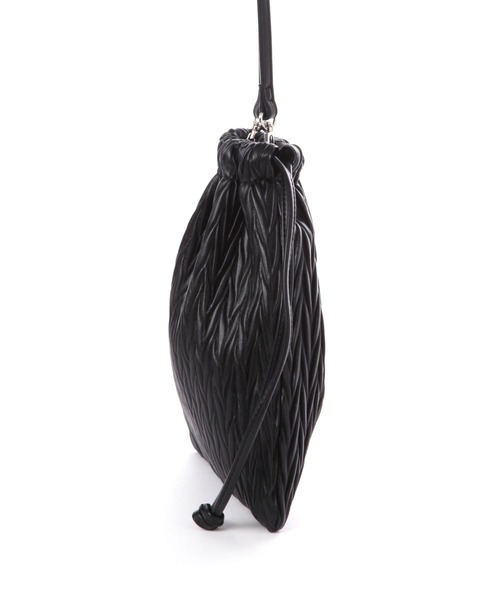 LAKOLE（ラコレ）の「ヘリンボン巾着ショルダーバッグ / 132239（ショルダーバッグ・レディース・オフホワイト/ブラック/ライトグリーン・FREE）」の7枚目の写真