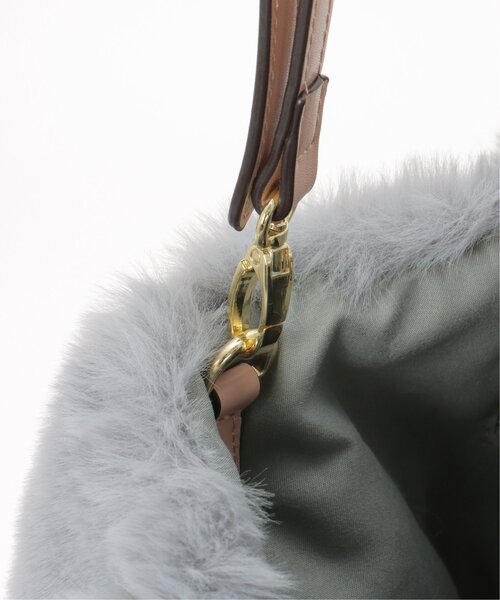 ikka（イッカ）の「エコファー2WAYトートバッグ（ショルダーバッグ・レディース・オフホワイト/ダークグリーン/ブルー/ベージュ・FREE）」の9枚目の写真