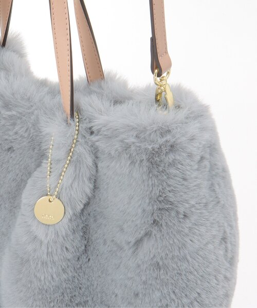 ikka（イッカ）の「エコファー2WAYトートバッグ（ショルダーバッグ・レディース・オフホワイト/ダークグリーン/ブルー/ベージュ・FREE）」の8枚目の写真