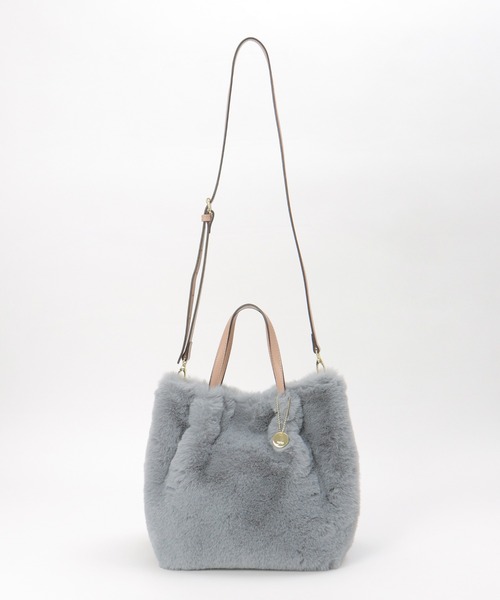 ikka（イッカ）の「エコファー2WAYトートバッグ（ショルダーバッグ・レディース・オフホワイト/ダークグリーン/ブルー/ベージュ・FREE）」の5枚目の写真