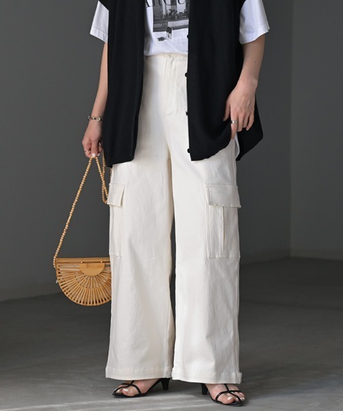 HUG.U（ハグユー）の「2wayカーゴパンツ（カーゴパンツ・レディース・ダークグレー/サンドベージュ/ブラック/カーキ/ホワイト・M/L/L(レギュラー丈)/M(トール丈)/L(トール丈)/M(レギュラー丈)）」の9枚目の写真