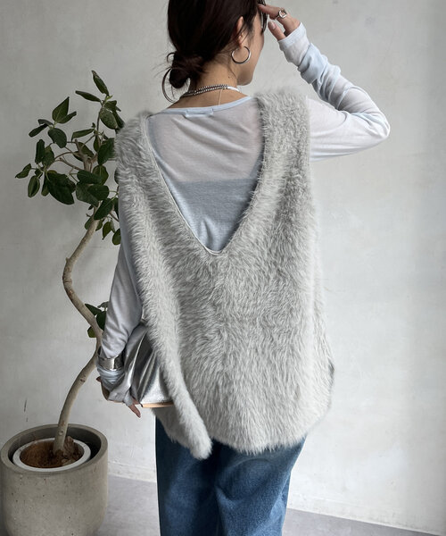 DouDou（ドゥドゥ）の「【WEB限定】シャギーニット2WAYベスト（ニット/セーター・レディース・チャコールグレー/ライトグレー・FREE）」の4枚目の写真