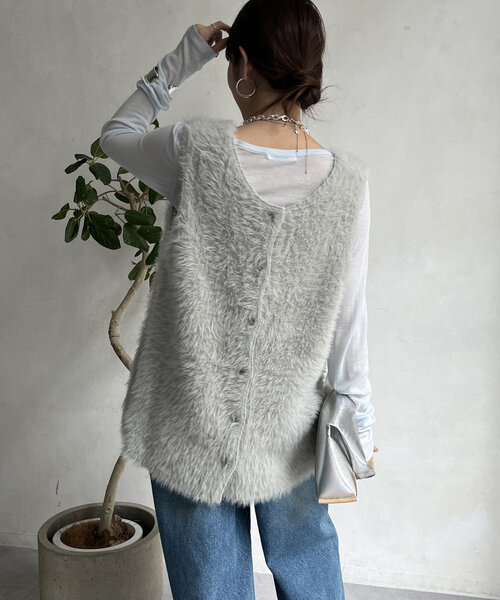 DouDou（ドゥドゥ）の「【WEB限定】シャギーニット2WAYベスト（ニット/セーター・レディース・チャコールグレー/ライトグレー・FREE）」の3枚目の写真