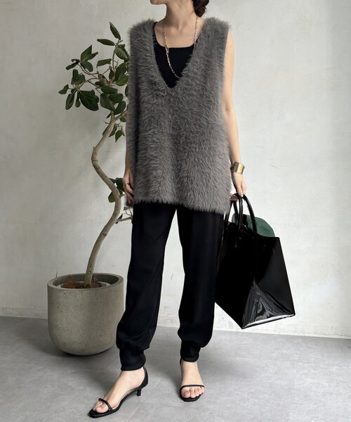 DouDou（ドゥドゥ）の「【WEB限定】シャギーニット2WAYベスト（ニット/セーター・レディース・チャコールグレー/ライトグレー・FREE）」の21枚目の写真