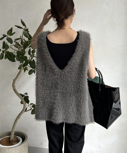 DouDou（ドゥドゥ）の「【WEB限定】シャギーニット2WAYベスト（ニット/セーター・レディース・チャコールグレー/ライトグレー・FREE）」の13枚目の写真