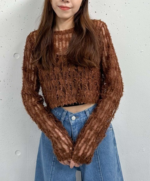 archives(アルシーヴ)の「チュールフェザーTOPS(Tシャツ/カットソー・レディース・アイボリー/ブラック/ブラウン・MEDIUM)」の3枚目の写真