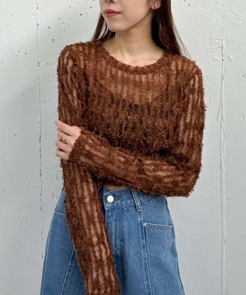 archives(アルシーヴ)の「チュールフェザーTOPS(Tシャツ/カットソー・レディース・アイボリー/ブラック/ブラウン・MEDIUM)」の5枚目の写真
