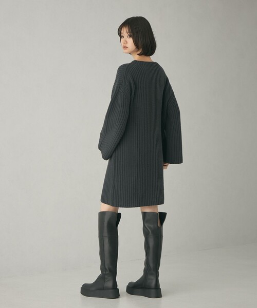 EMMEL REFINES（エメルリファインズ）の「＜EMMEL REFINES＞EM カタアゼ ボクシー ミニ ニット ワンピース（ワンピース・レディース・その他1/ダークグレー・FREE）」の6枚目の写真