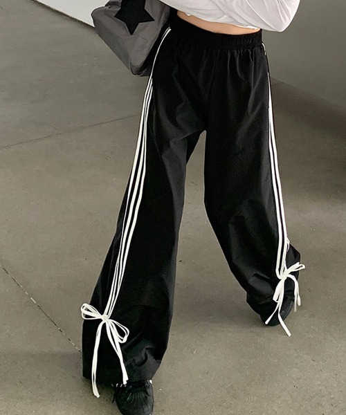 lilful（リルフル）の「サイドライン リボン スウェット ジャージ ワイドパンツ（スウェットパンツ・レディース・ライトグレー/グレー/ブラック/ピンク・S/M）」の8枚目の写真