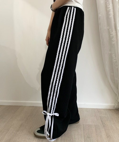 lilful（リルフル）の「サイドライン リボン スウェット ジャージ ワイドパンツ（スウェットパンツ・レディース・ライトグレー/グレー/ブラック/ピンク・S/M）」の16枚目の写真