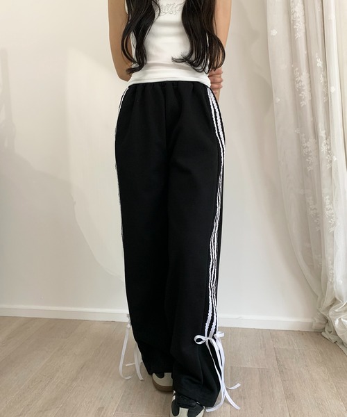 lilful（リルフル）の「サイドライン リボン スウェット ジャージ ワイドパンツ（スウェットパンツ・レディース・ライトグレー/グレー/ブラック/ピンク・S/M）」の17枚目の写真