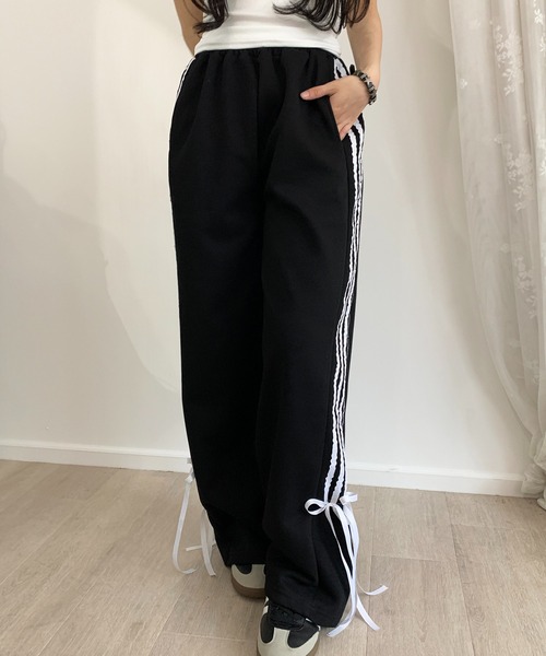 lilful（リルフル）の「サイドライン リボン スウェット ジャージ ワイドパンツ（スウェットパンツ・レディース・ライトグレー/グレー/ブラック/ピンク・S/M）」の18枚目の写真