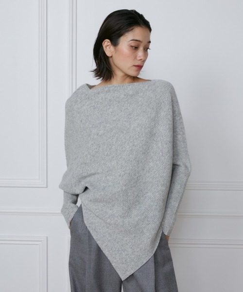 YVON（イヴォン）の「イレギュラーヘムニット【セットアップ対応】（ニット/セーター・レディース・サックスブルー/グレー・9号）」の2枚目の写真