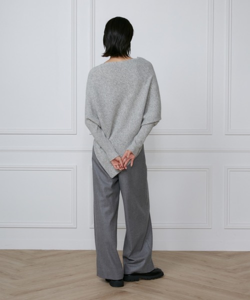 YVON（イヴォン）の「イレギュラーヘムニット【セットアップ対応】（ニット/セーター・レディース・サックスブルー/グレー・9号）」の6枚目の写真